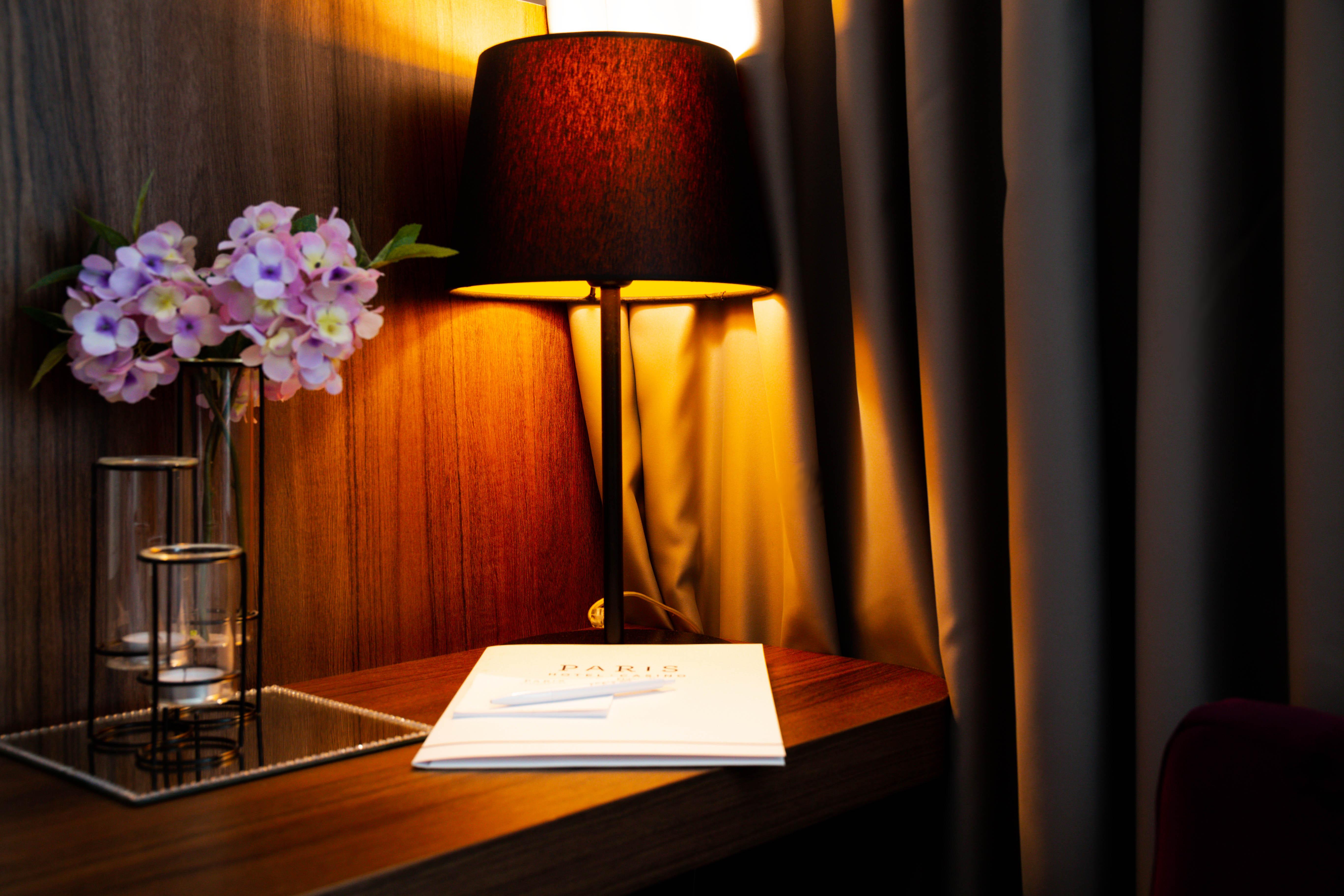 אופטיה Hotel Paris מראה חיצוני תמונה